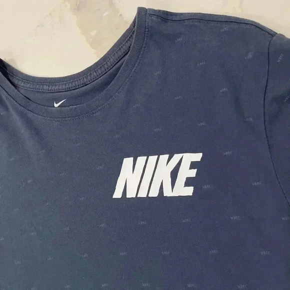 Nike Dri Fit Blue All Over Graphic Men's Large Athletic Cut T-Shirt Athleisure - Picture 3 of 7